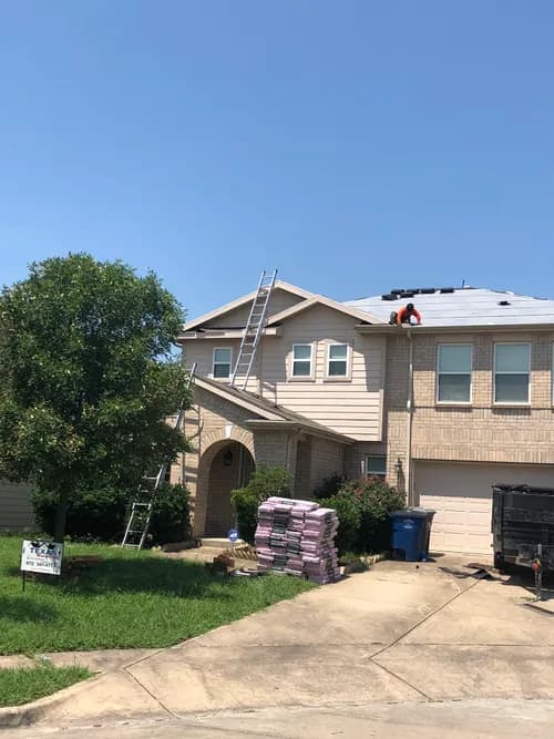 Texas Roofing - Photo 4