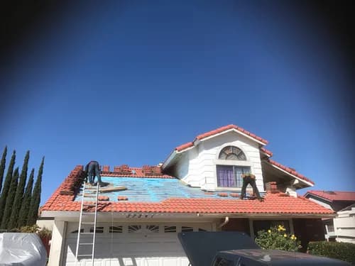 The Roof Repair Guy - Photo 2