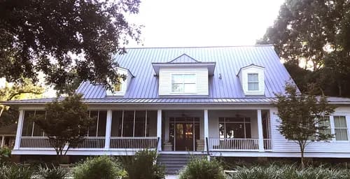 Thomas Roofing - Photo 1