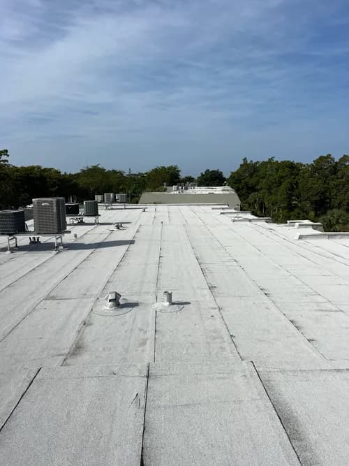 Thomas Roofing - Photo 4