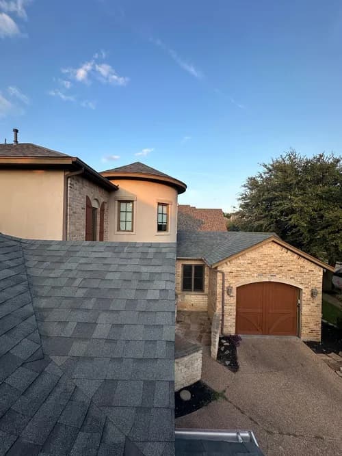 Thunderstorm Roofing & Construction - Photo 3