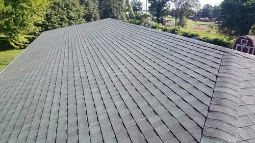 Tom's Roofing - Photo 3