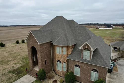 Top Notch Roofing and Home Improvement LLC - Photo 2