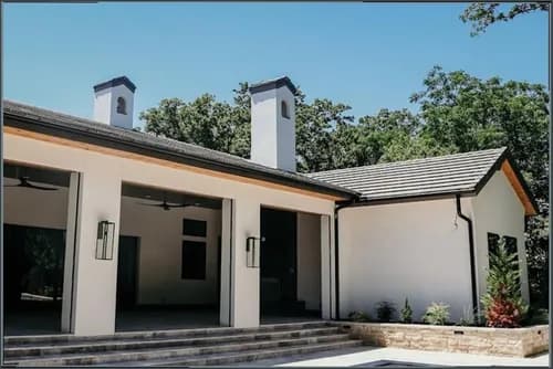 Tucker Brothers Roofers Co - Photo 4