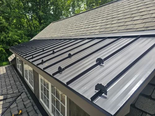 United One Roofing and Siding LLC - Photo 3