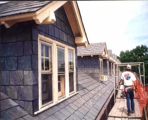 Universal Roofing & Contracting Inc. - Photo 1