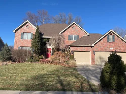 Weddle and Sons Roofing of Lincoln - Photo 5