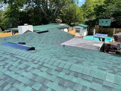 White's Roofing Company, Inc - Photo 3