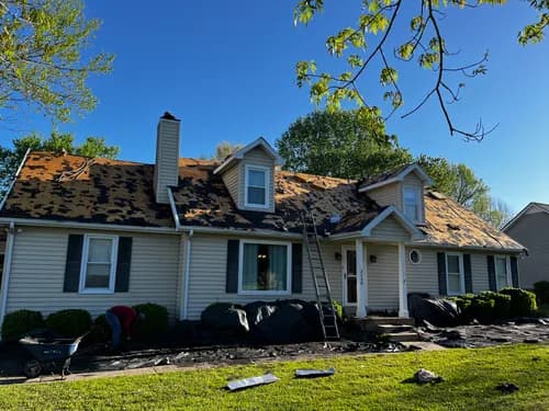 Willard Roofing Renovations Of Middle Tennessee - Photo 3