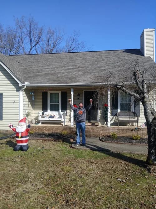 Willard Roofing Renovations Of Middle Tennessee - Photo 2