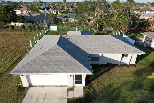 WOODSTONE ROOFING - Photo 5