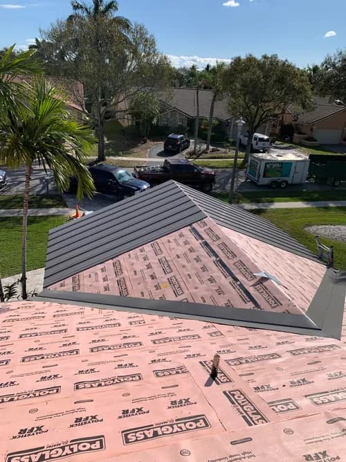 ZEUS ROOFING - Photo 3