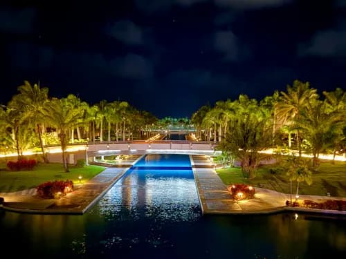 ZEUS ROOFING - Photo 5